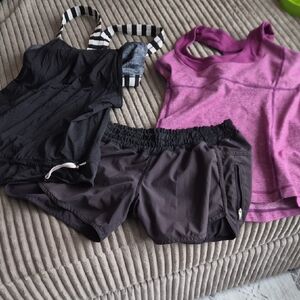 Lululemon sz 6 bundle tanks and a short